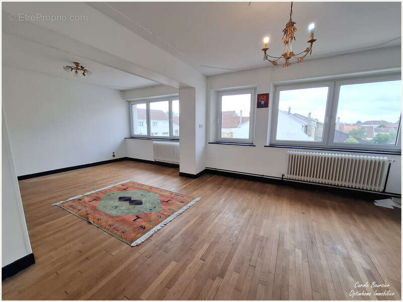 Maison à LIFFOL-LE-GRAND