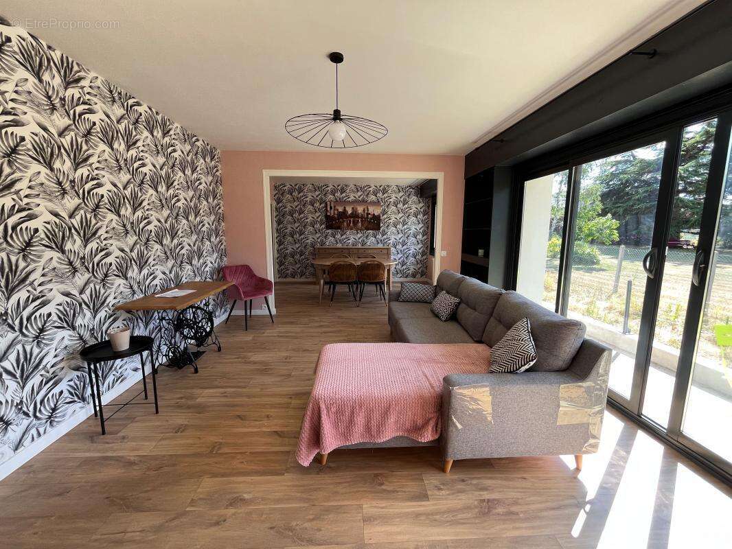 Maison à SAINT-DENIS-EN-VAL