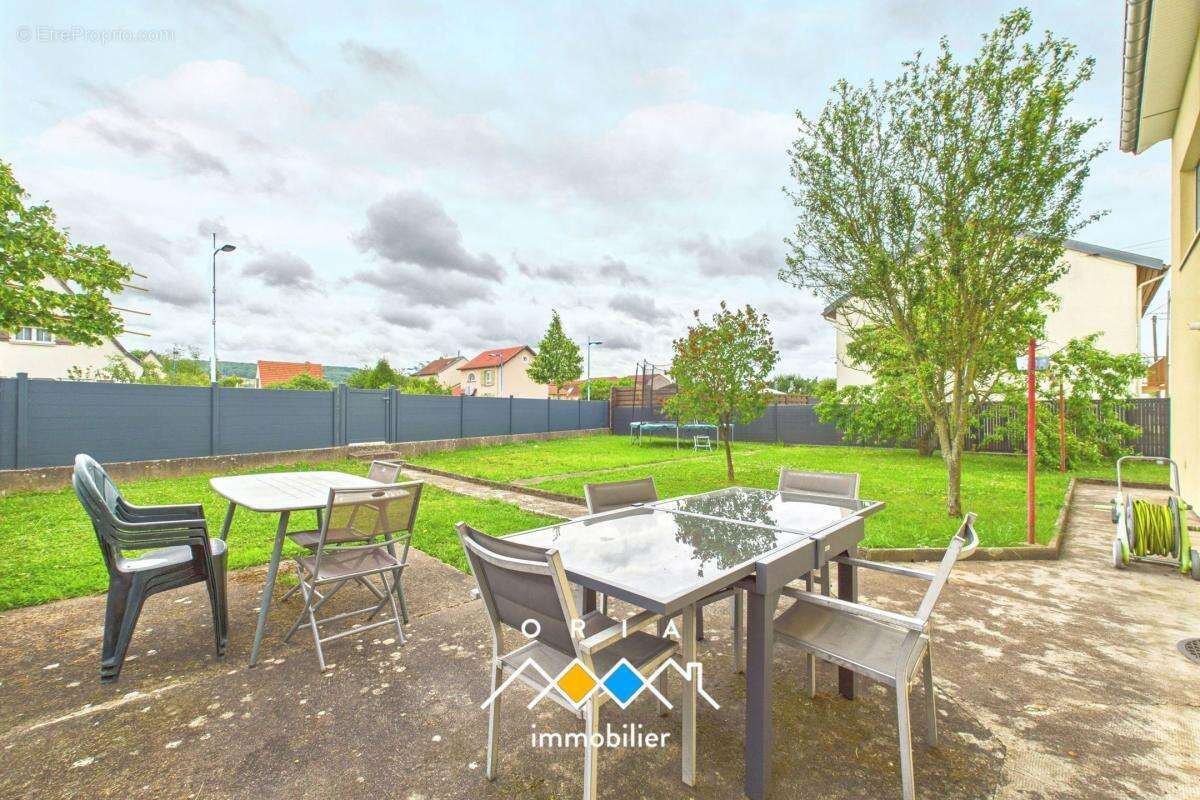 Maison à PAGNY-SUR-MOSELLE