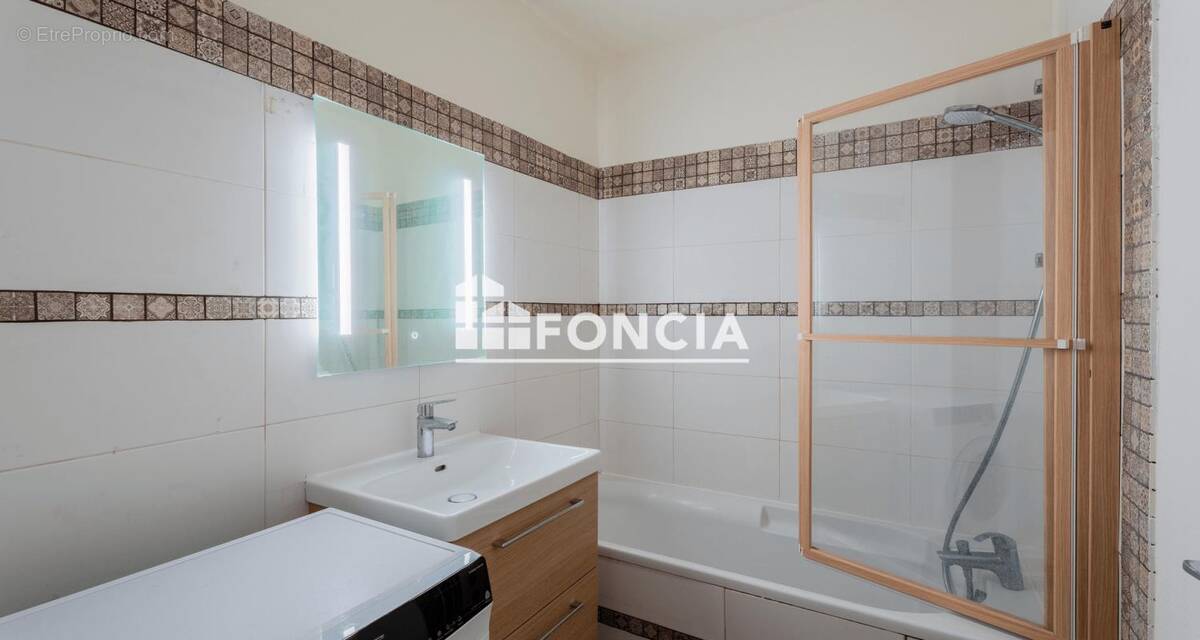 Appartement à PARIS-12E