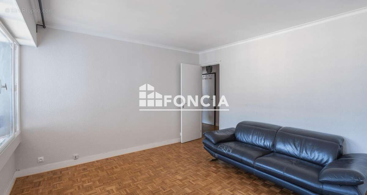 Appartement à PARIS-12E