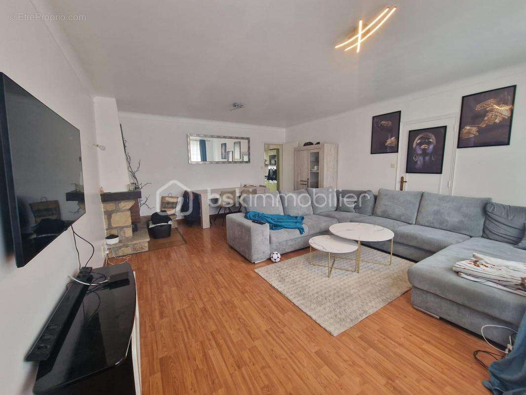 Maison à LOUVIGNE-DE-BAIS