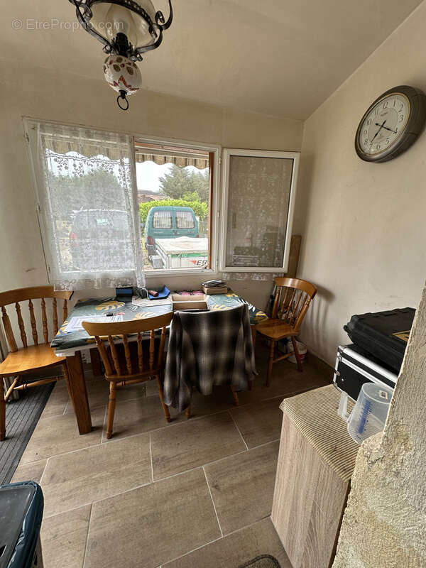 Maison à LA ROCHE-CHALAIS