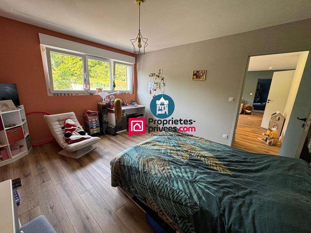 Maison à SAINT-MARTIN-BOULOGNE