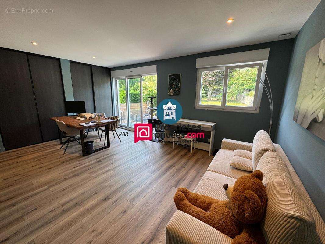 Maison à SAINT-MARTIN-BOULOGNE