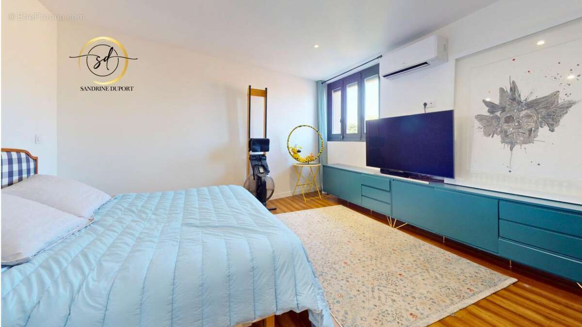 Maison à LABASTIDE-D&#039;ANJOU