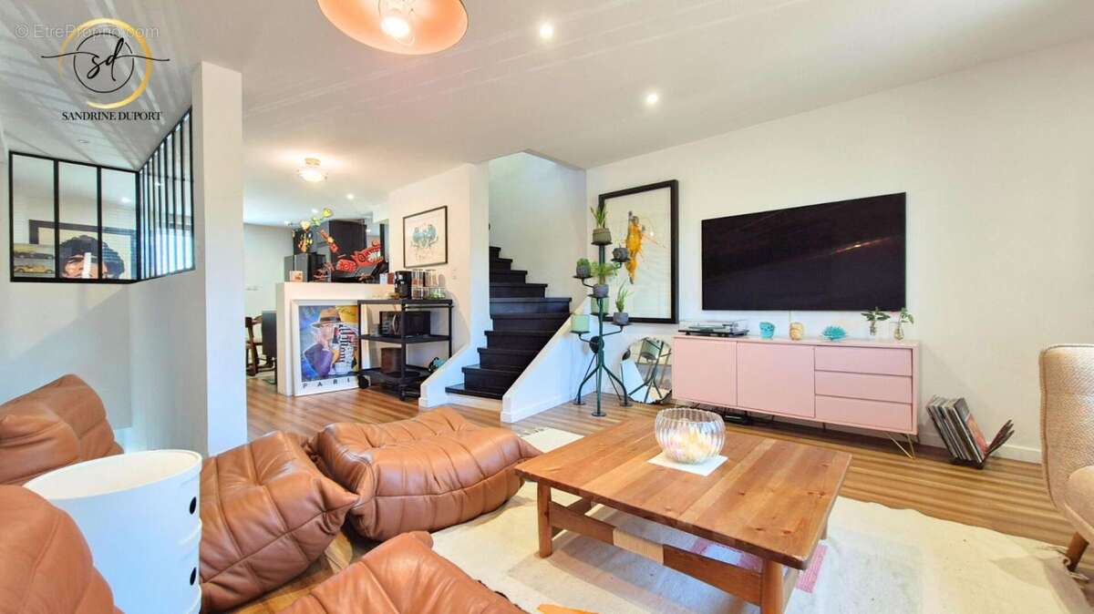 Maison à LABASTIDE-D&#039;ANJOU