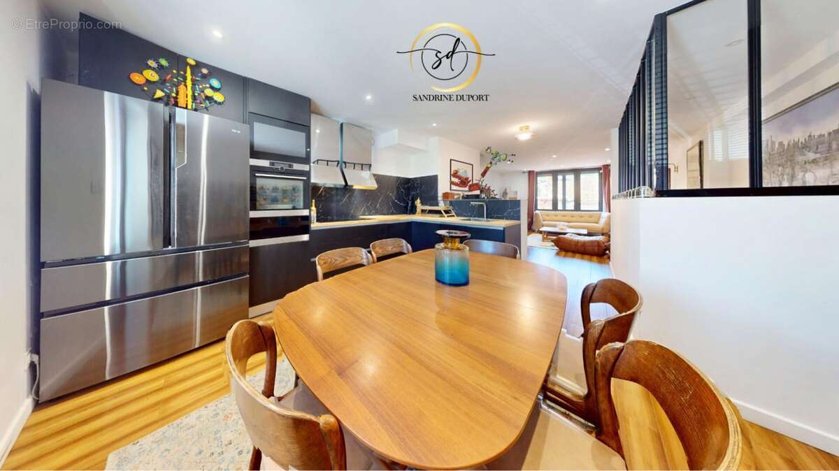 Maison à LABASTIDE-D&#039;ANJOU