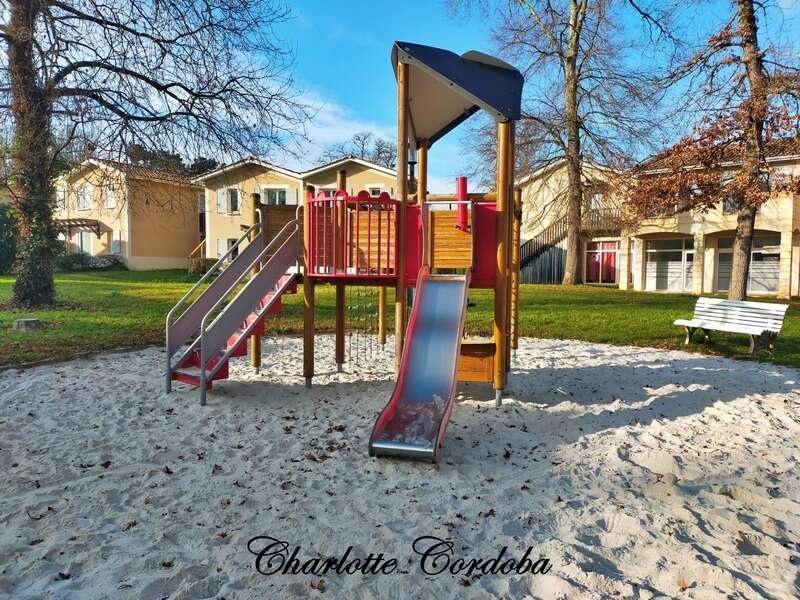 Appartement à BARBASTE