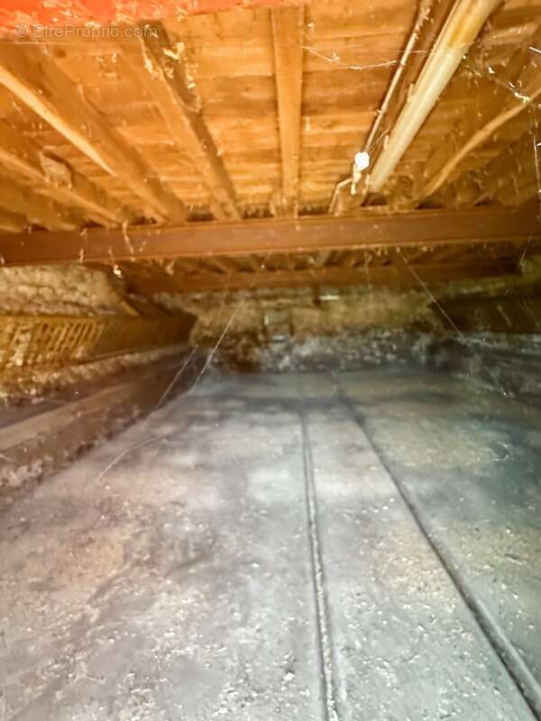 Maison à VILLEFRANCHE-D&#039;ALLIER