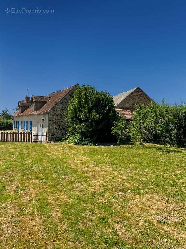 Maison à VILLEFRANCHE-D&#039;ALLIER