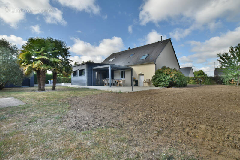 Maison à SEICHES-SUR-LE-LOIR