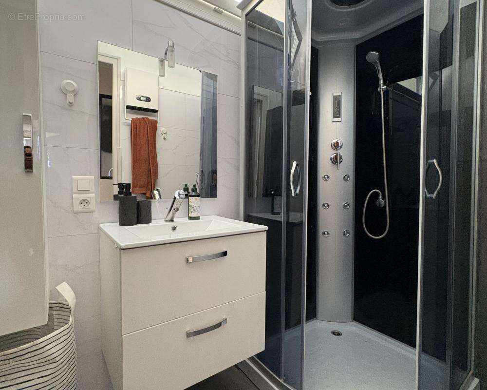 Appartement à FONT-ROMEU-ODEILLO-VIA