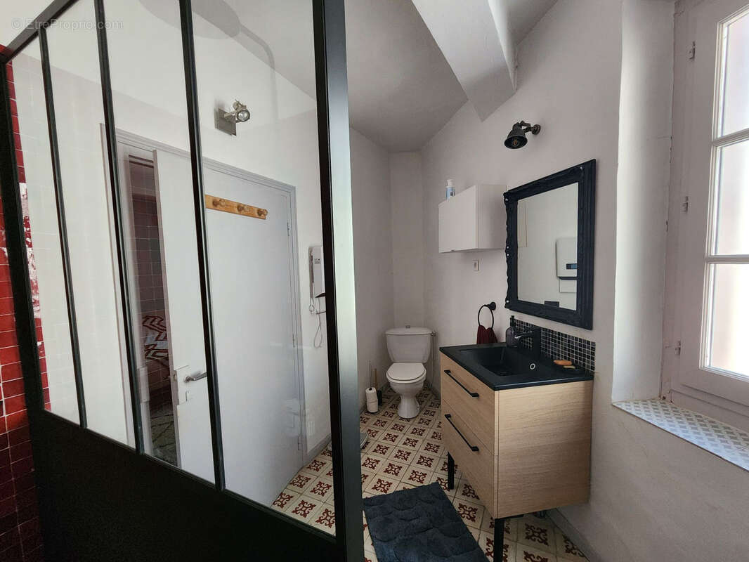 Maison à CADEROUSSE