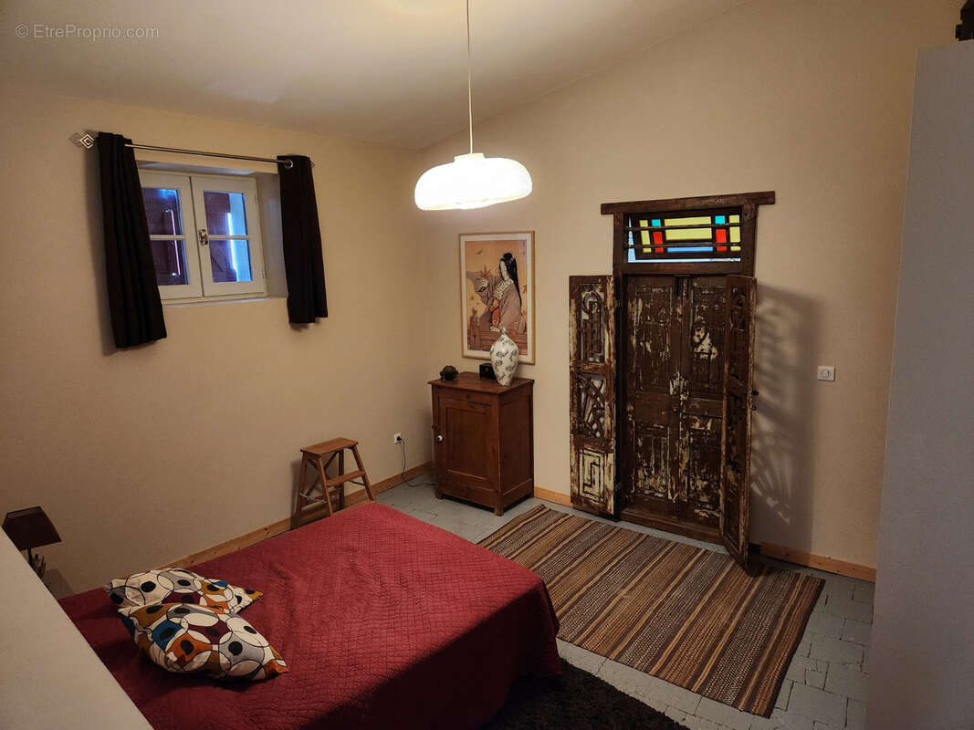 Maison à CADEROUSSE