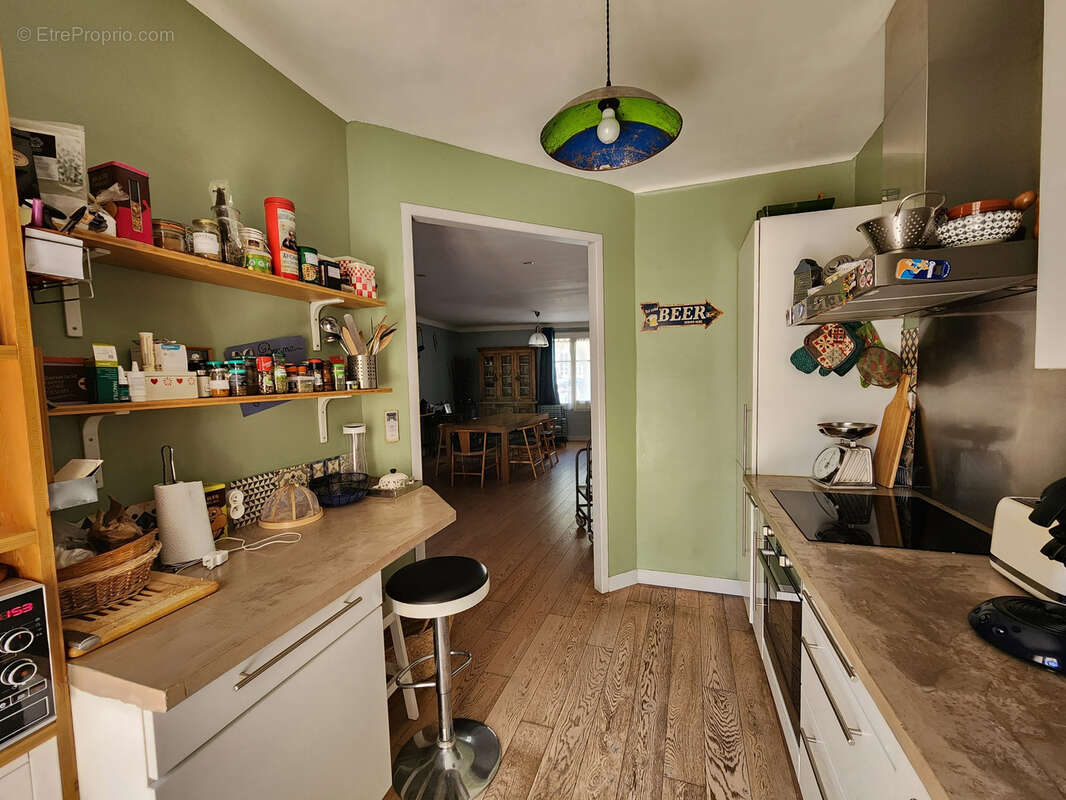 Maison à CADEROUSSE