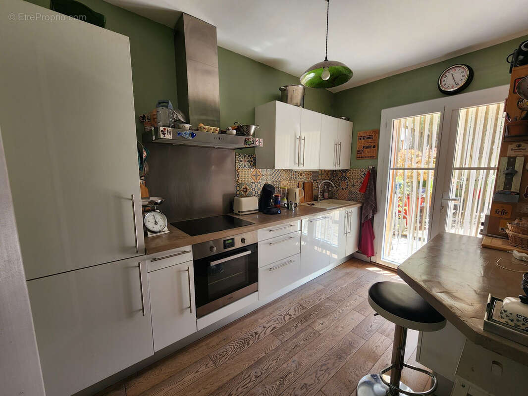 Maison à CADEROUSSE