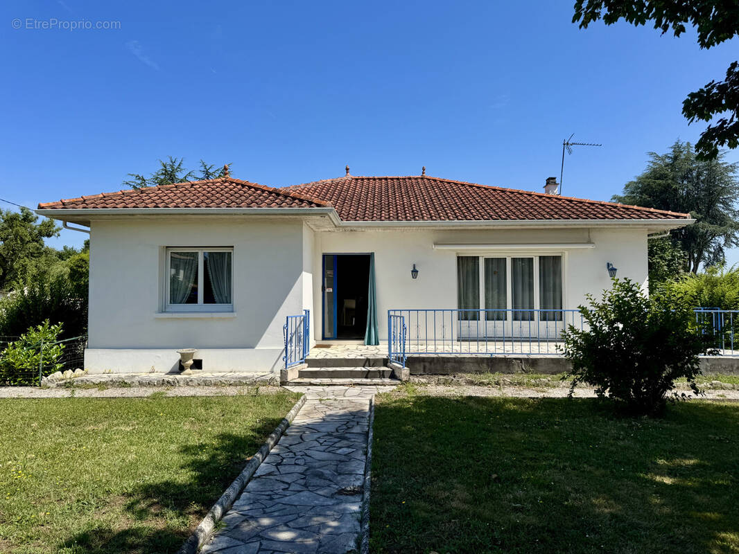 Maison à LE HAILLAN