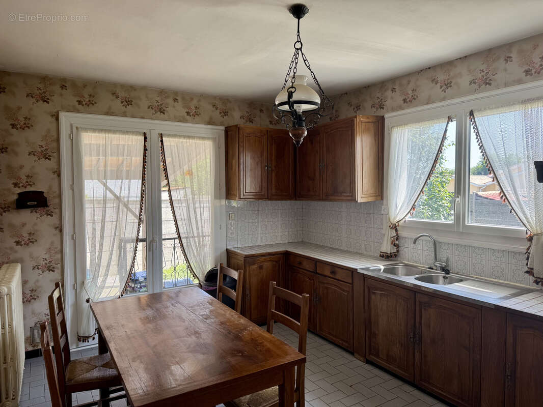 Maison à LE HAILLAN