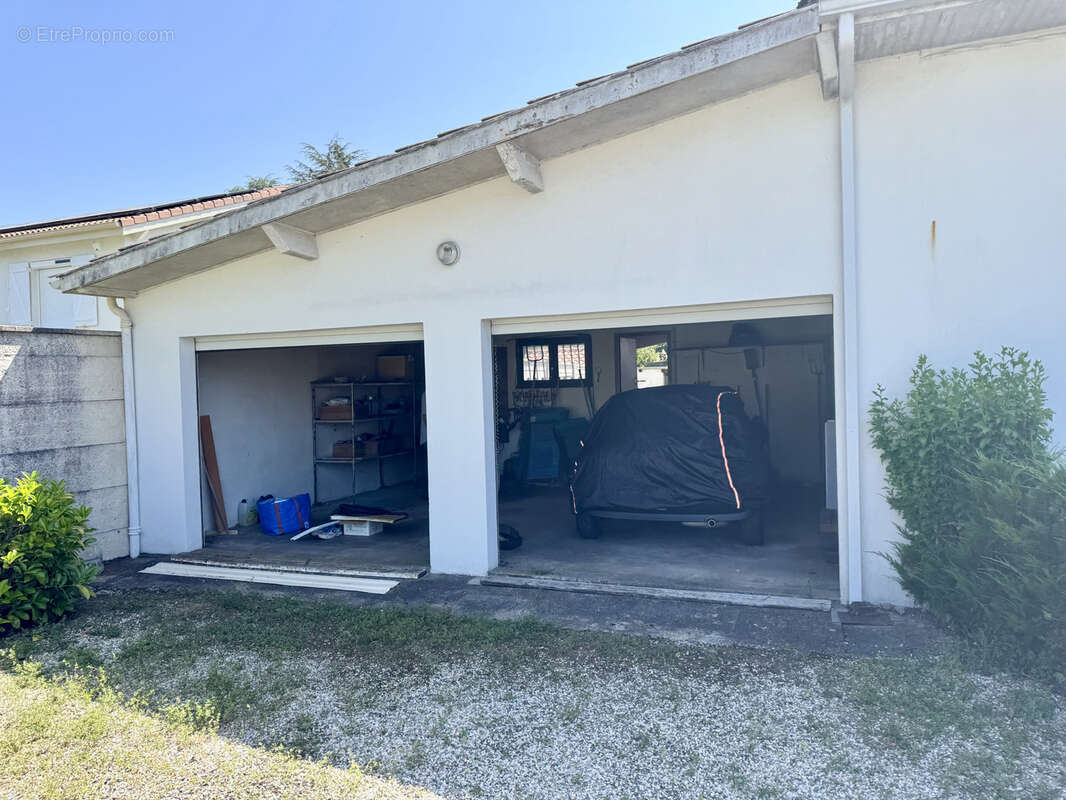 Maison à LE HAILLAN