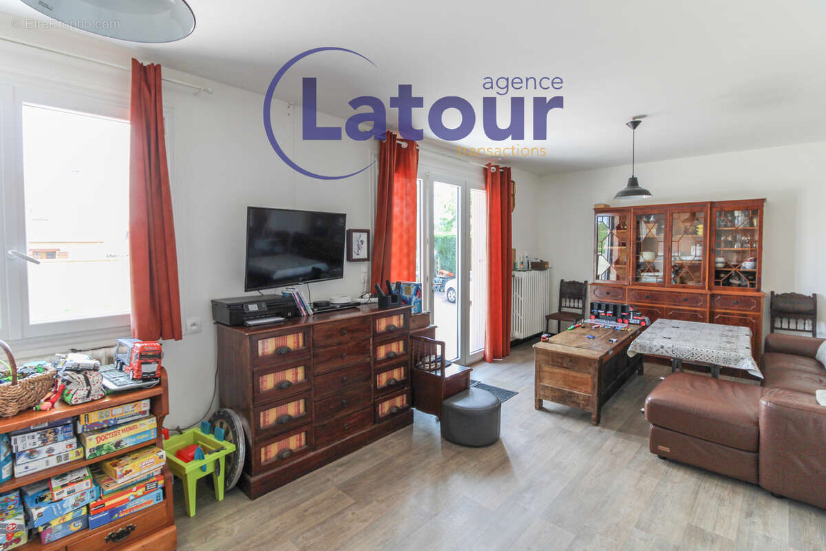 Maison à MESNIL-SUR-L&#039;ESTREE