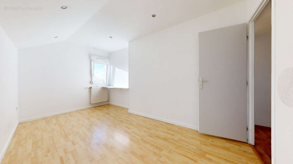 Appartement à SAINT-VIT