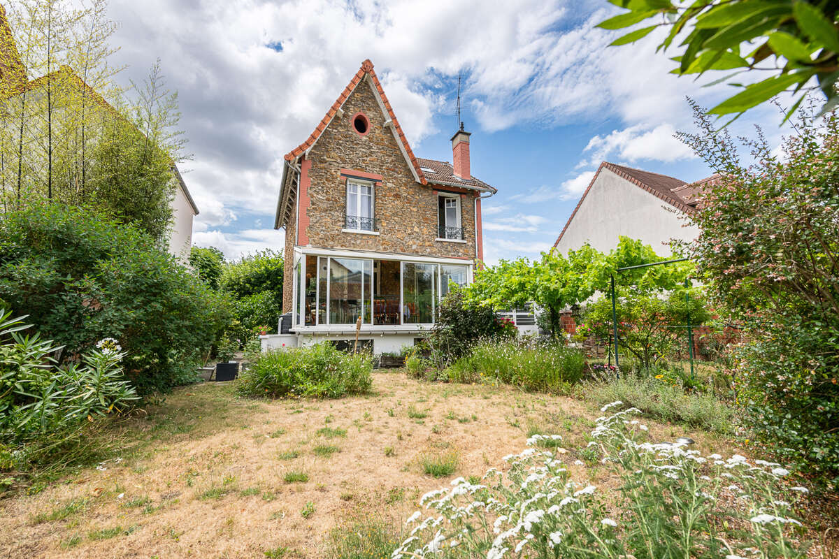 Maison à JOINVILLE-LE-PONT