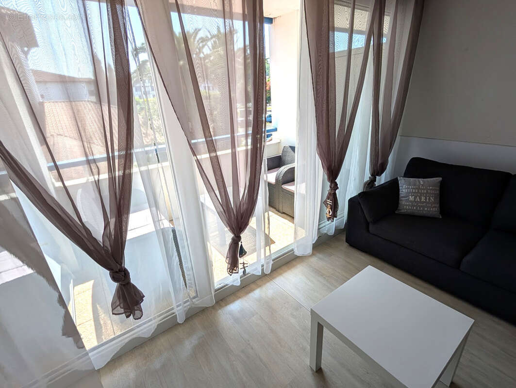 Appartement à URRUGNE