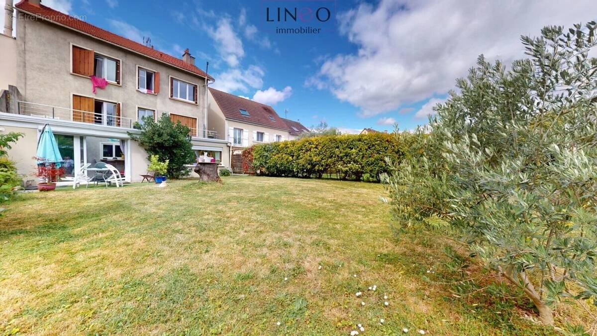 Appartement à CHOISY-LE-ROI