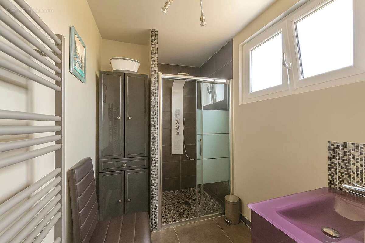 Maison à PRESLES-EN-BRIE