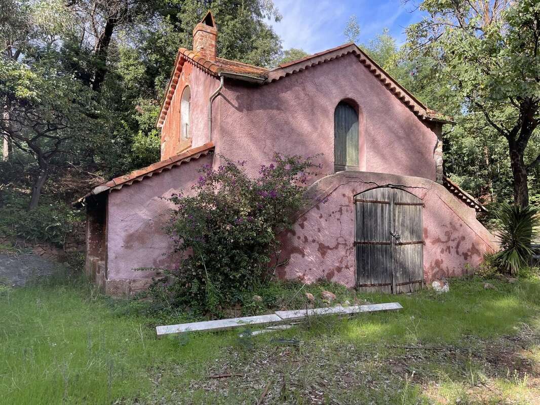 Maison à SAINT-RAPHAEL