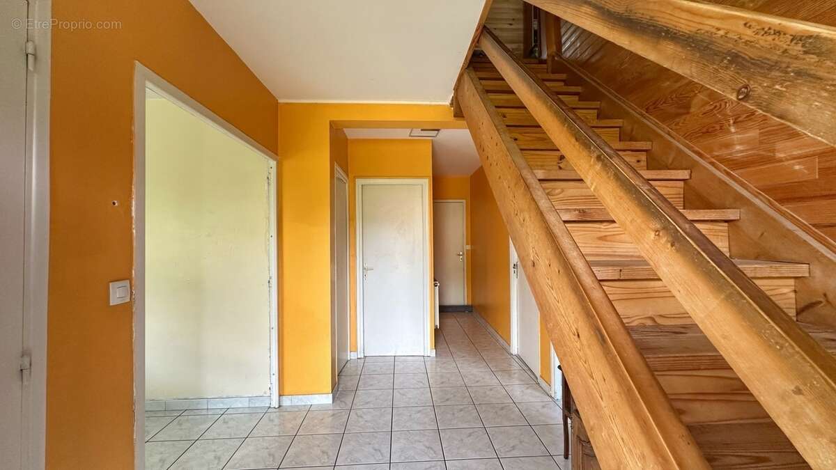 Maison à CHARAVINES