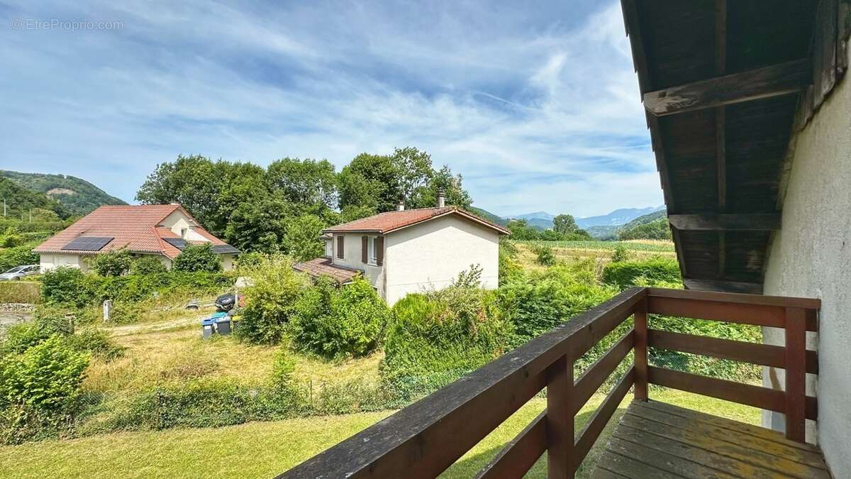 Maison à CHARAVINES