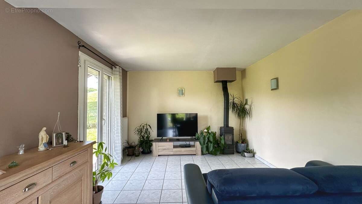 Maison à CHARAVINES