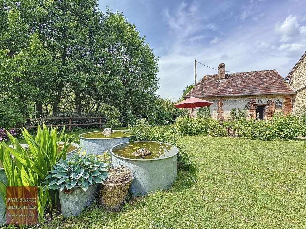 Maison à SAINT-MARTIN-DE-LA-LIEUE