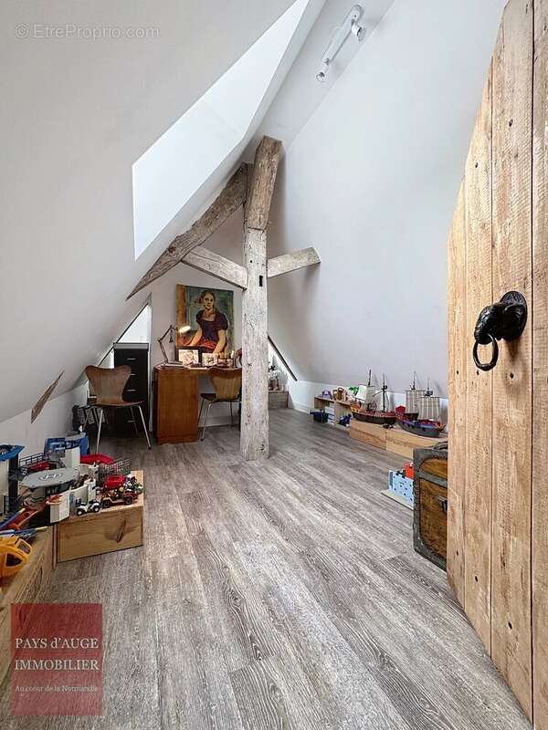 Maison à SAINT-MARTIN-DE-LA-LIEUE