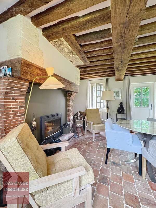 Maison à SAINT-MARTIN-DE-LA-LIEUE