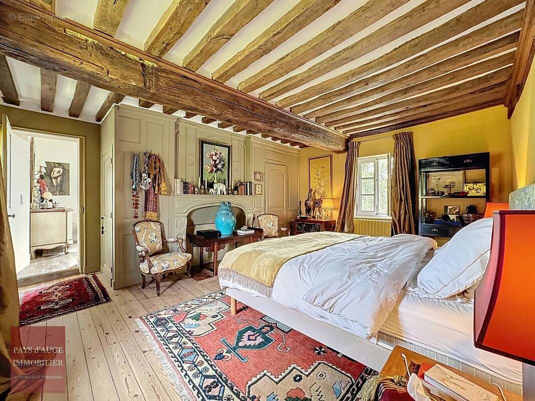 Maison à SAINT-MARTIN-DE-LA-LIEUE