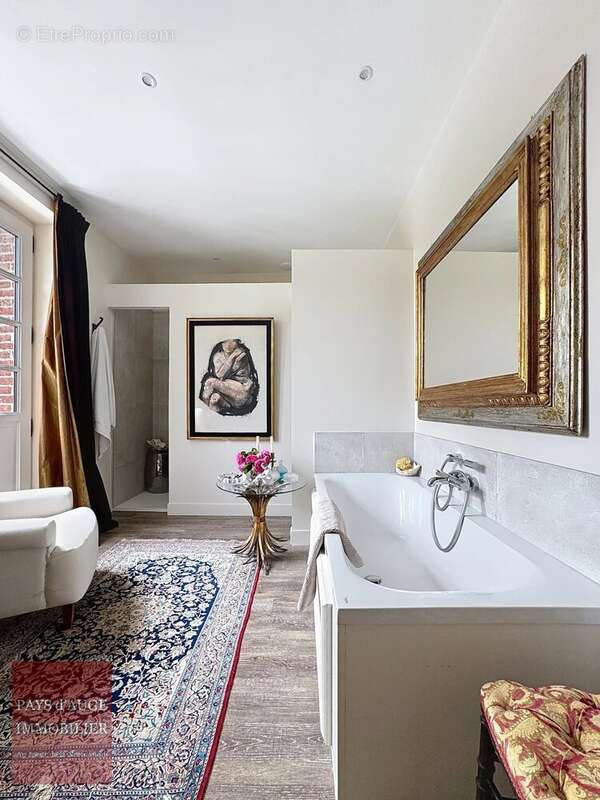 Maison à SAINT-MARTIN-DE-LA-LIEUE