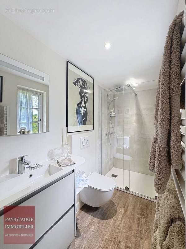 Maison à SAINT-MARTIN-DE-LA-LIEUE