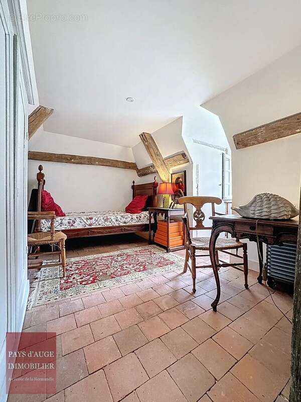 Maison à SAINT-MARTIN-DE-LA-LIEUE