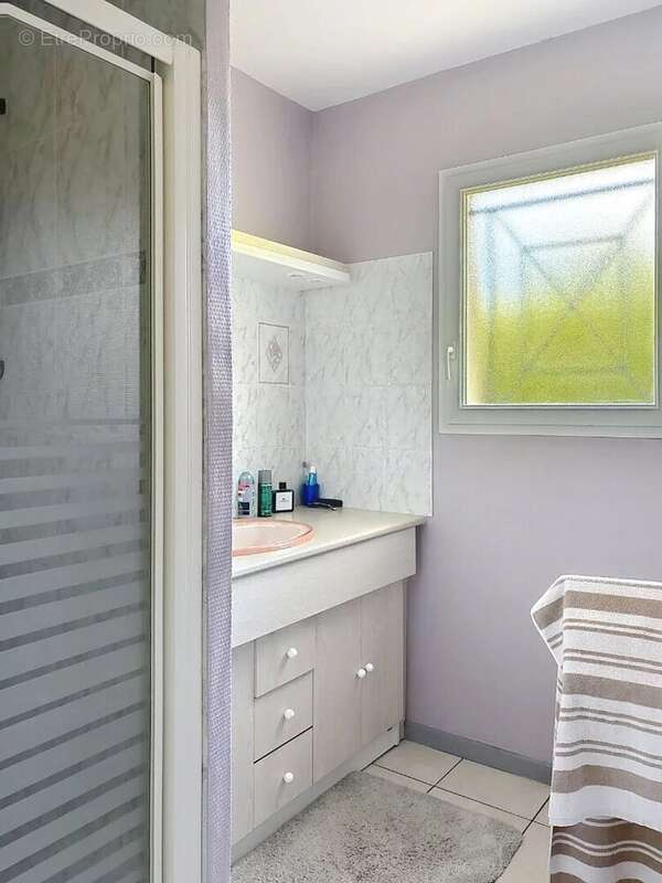 Maison à PARENTIS-EN-BORN