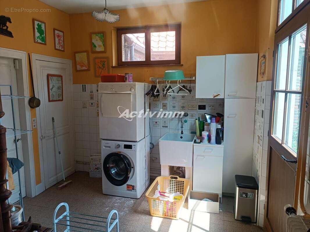 4252 46 - Maison à HESDIN