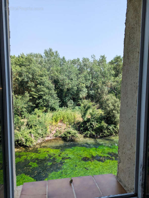 Maison à SAUMANE-DE-VAUCLUSE