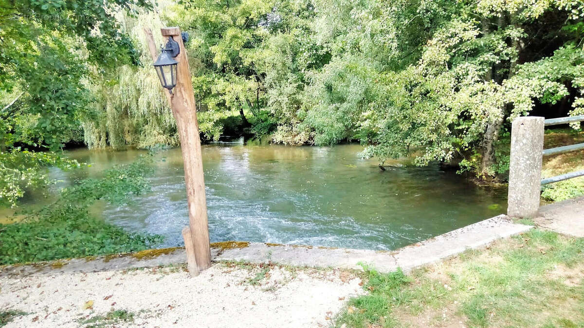 SMART - Maison à LIZANT