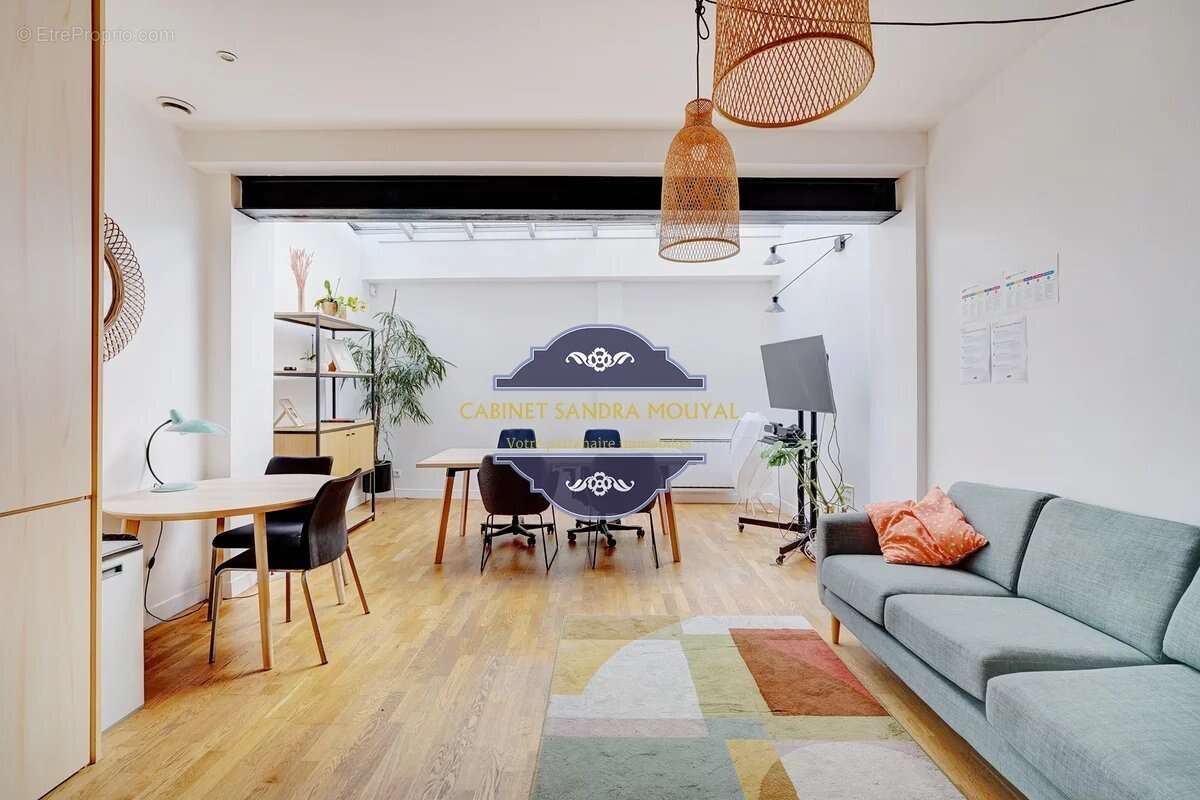 Commerce à PARIS-11E