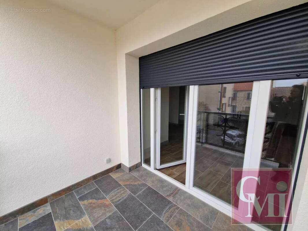 Appartement à BREUILLET