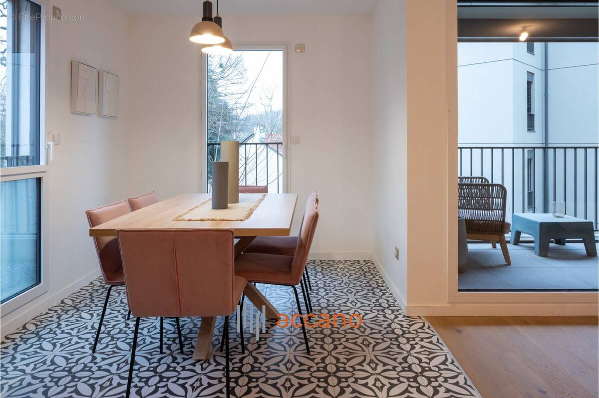 Appartement à LYON-1E