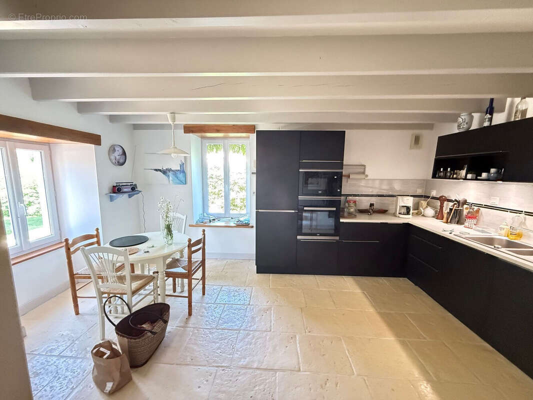 Photo 2 - Maison à BENET