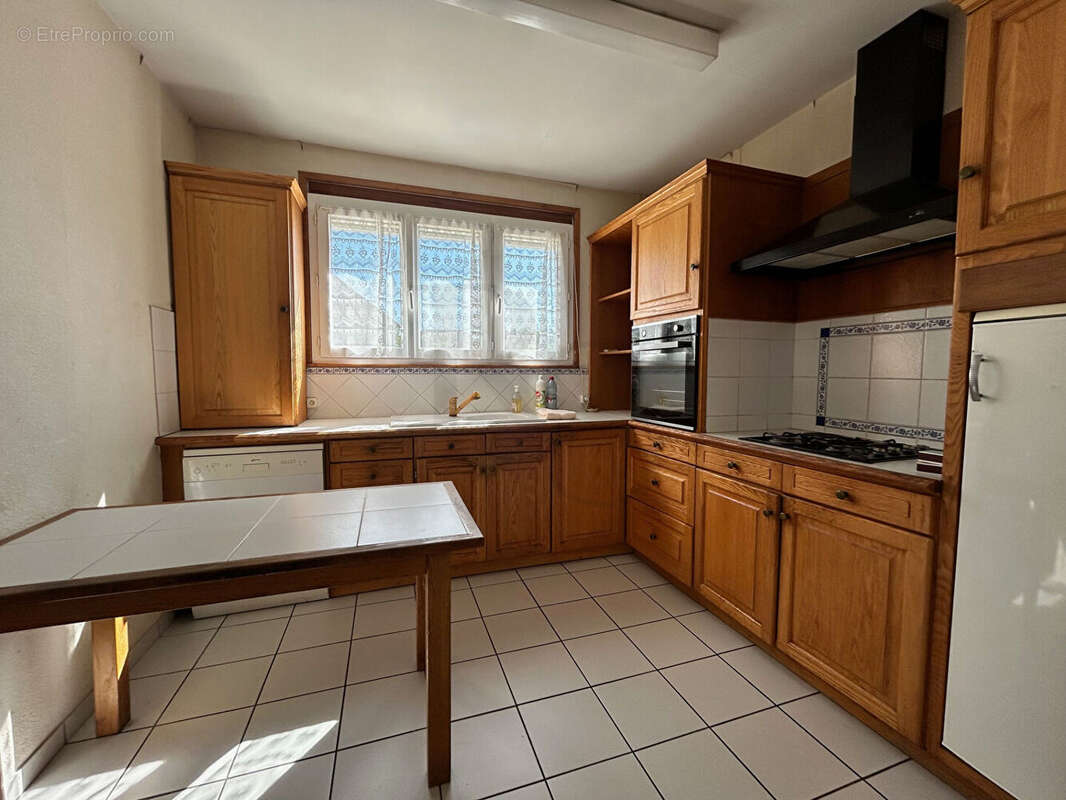 Maison à LA SELLE-LA-FORGE